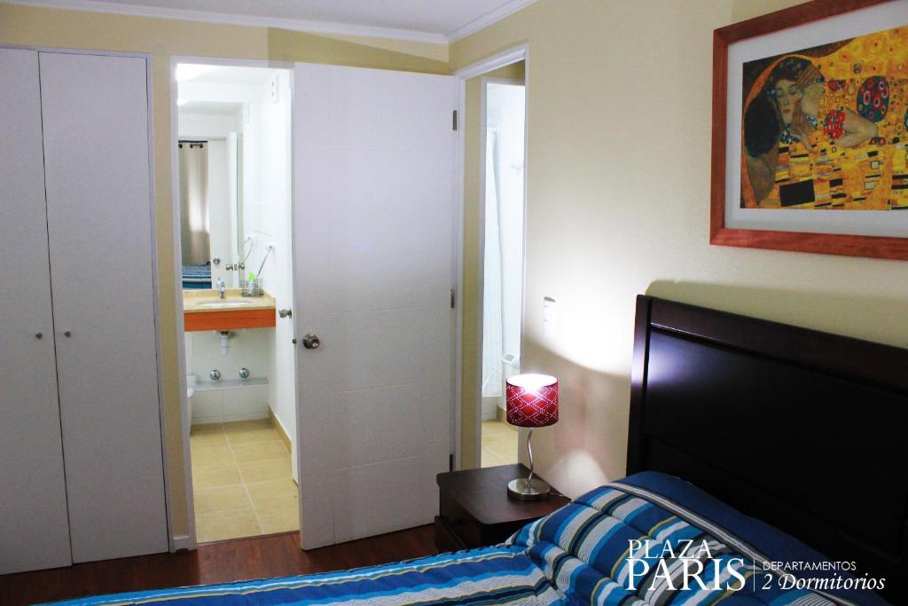 Plaza Paris Amistar Apartment Santiago Room photo