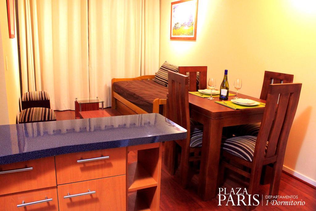 Plaza Paris Amistar Apartment Santiago Room photo